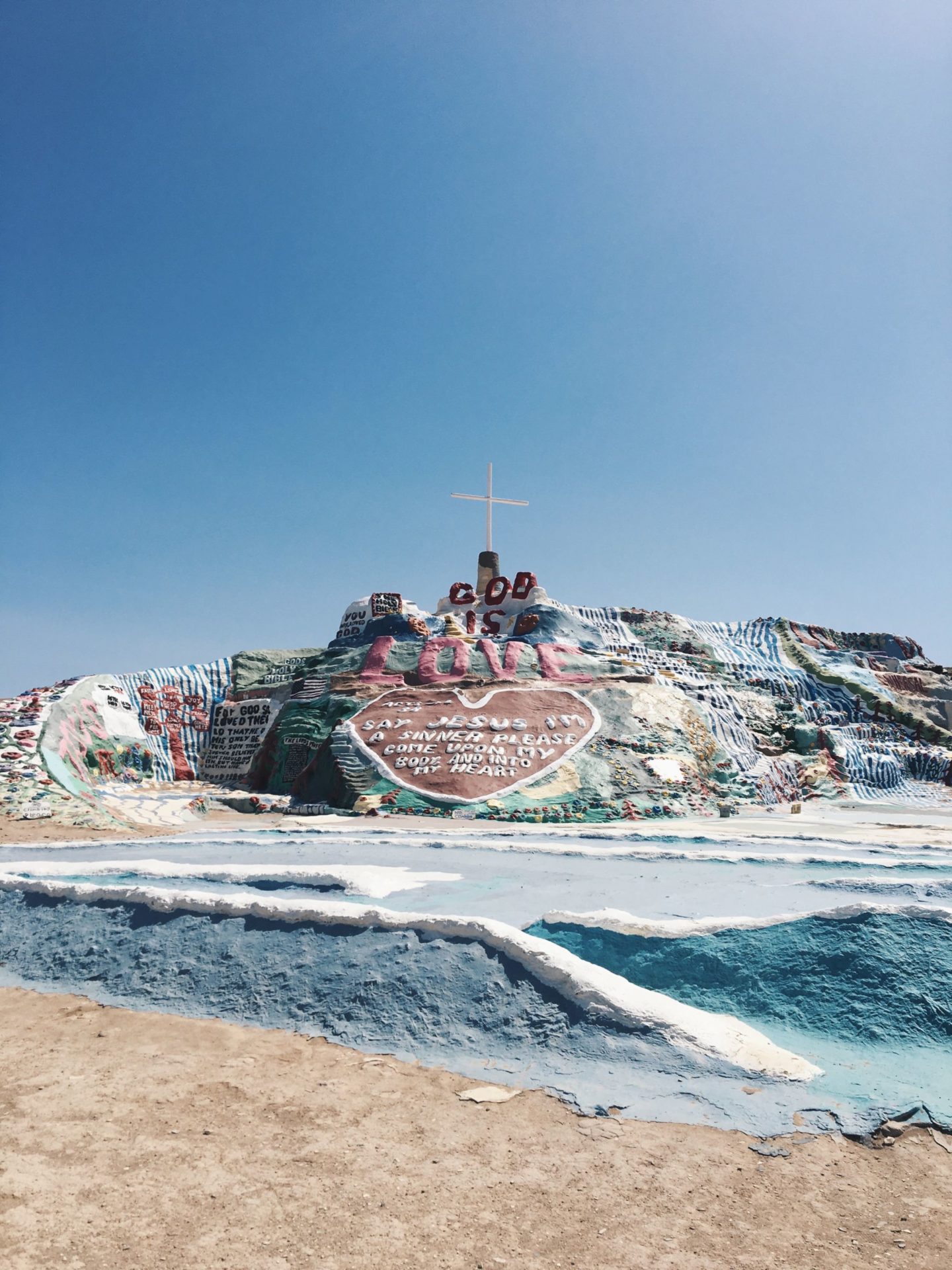 Your Guide to Visiting Salvation Mountain in the CA Desert