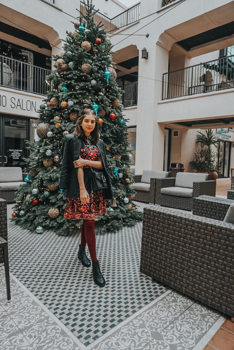 3 Last Minute Christmas Outfit Ideas - Palm Trees & Pellegrino